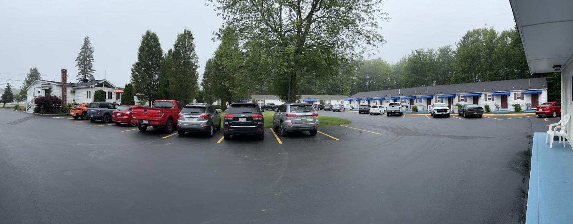 Rodeway Inn & Suites Brunswick Near Hwy 1 Buitenkant foto